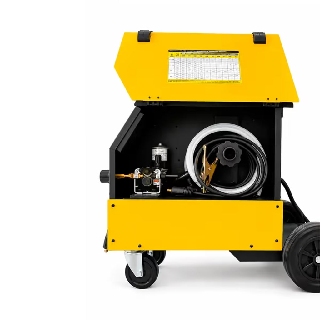 Interior de soldadora ESAB Smashweld 300i con tapa abierta mostrando regulador de gas, mecanismo de alimentación de alambre y pinza a tierra - Ferretería La Palma - 1430028