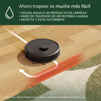 Roomba 105 Combo trapeando piso de madera con paño de microfibra lavable y evitando automáticamente la alfombra al detectarla - Ferretería La Palma - 1610207