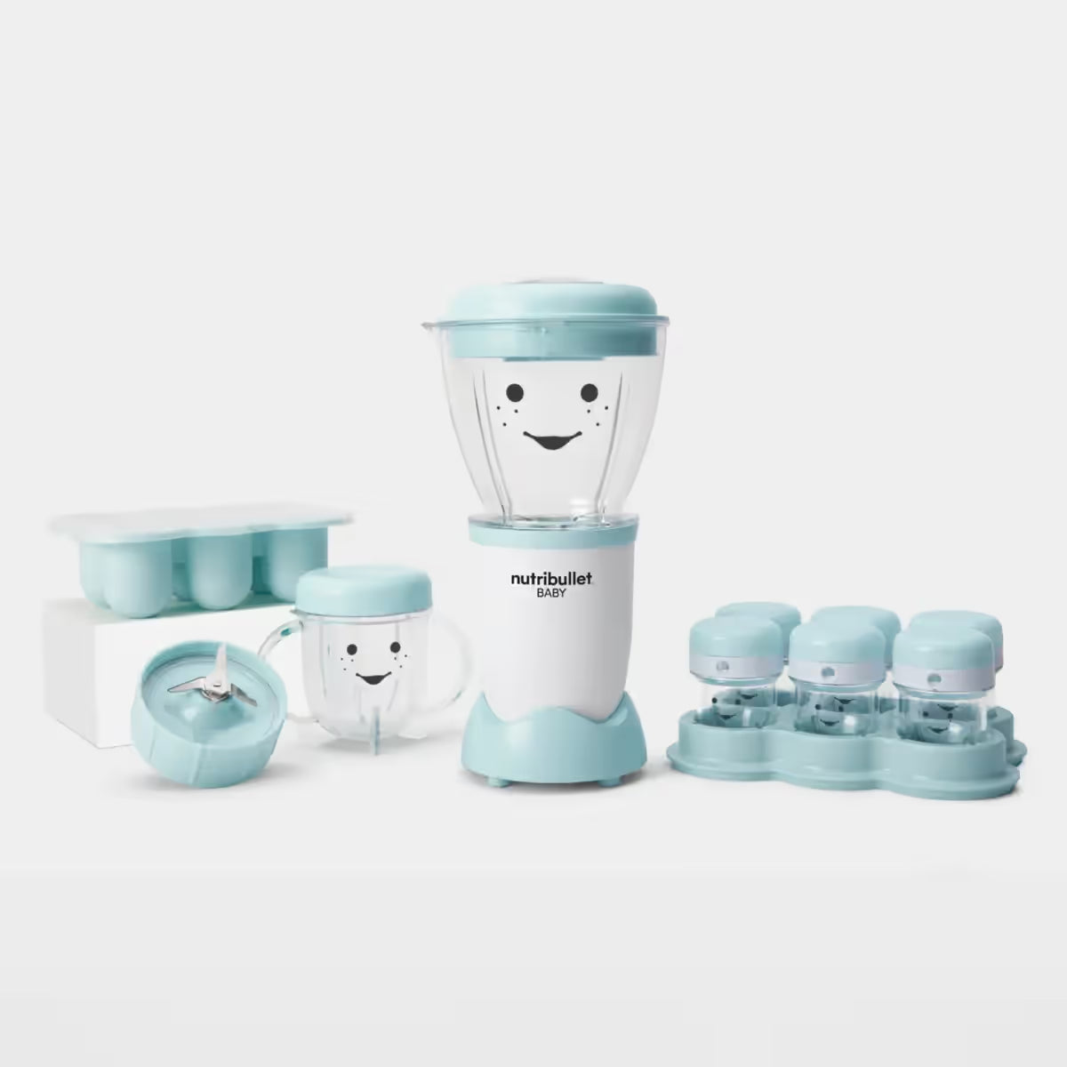 Procesador de papillas Nutribullet Baby de 200W con juego de vasos de almacenamiento con fechador y bandeja de congelación - Ferretería La Palma - 1690012