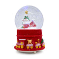 Vista frontal de la bola de nieve musical navideña Starlights Santa Claus con base ornamentada con tren y vagones con regalos sobre fondo blanco - Ferretería La Palma - 1800000