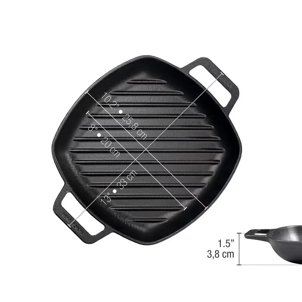 Infografía de medidas del sartén grill cuadrado Victoria de 25 cm en hierro fundido curado detallando ancho de 25,8 cm, base de 20 cm, largo total de 33 cm y altura de 3,8 cm - Ferretería La Palma - 1050069