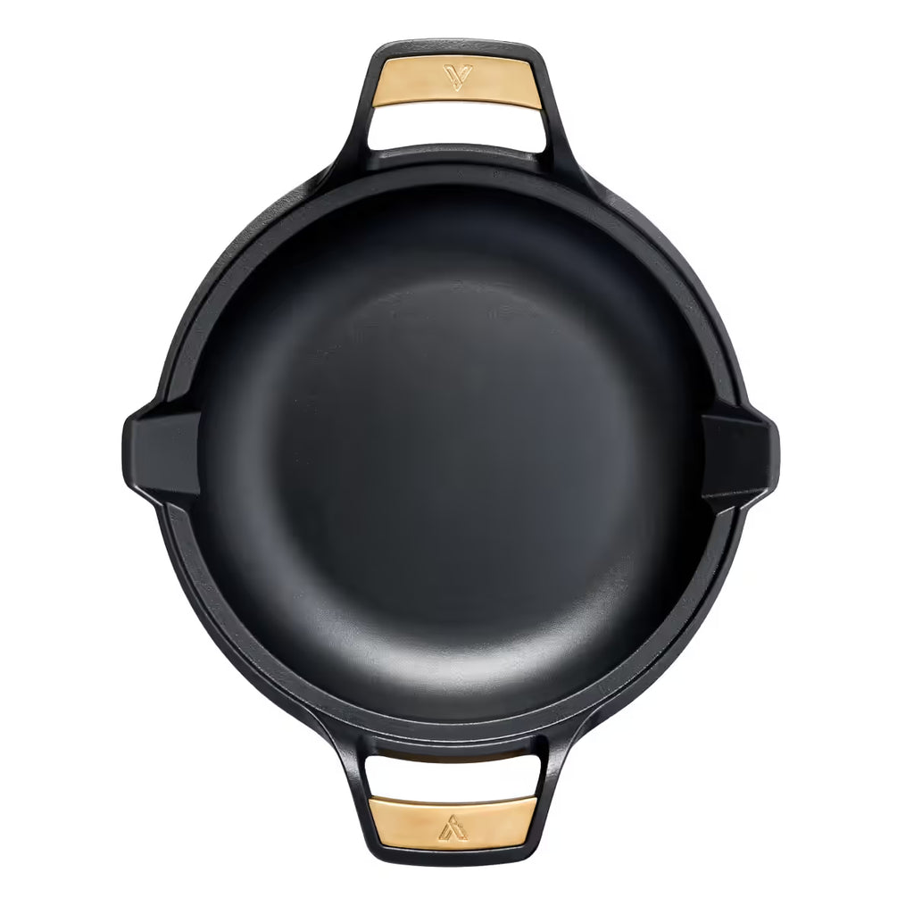 Sartén paellera Victoria Signature Series de 33 cm en hierro fundido con doble asa ergonómica e insertos de bronce - Ferretería La Palma - 1050093